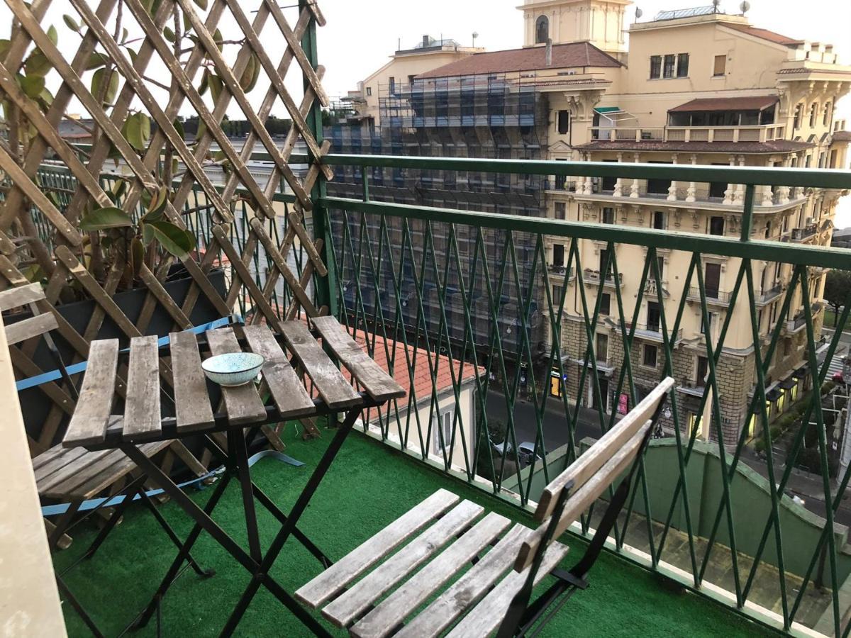 Marchesa Lulu Hotel Salerno Bagian luar foto