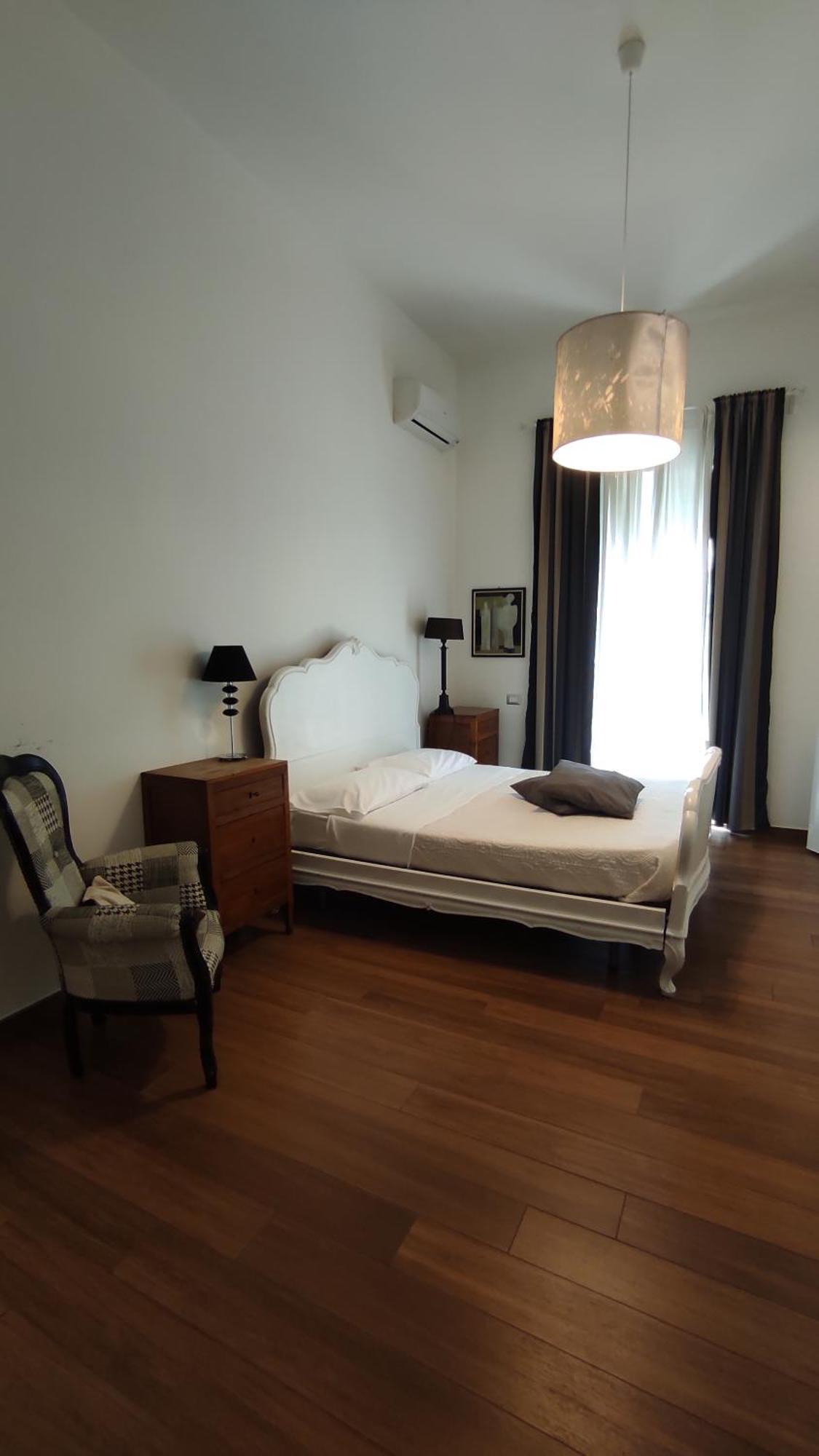 Marchesa Lulu Hotel Salerno Bagian luar foto